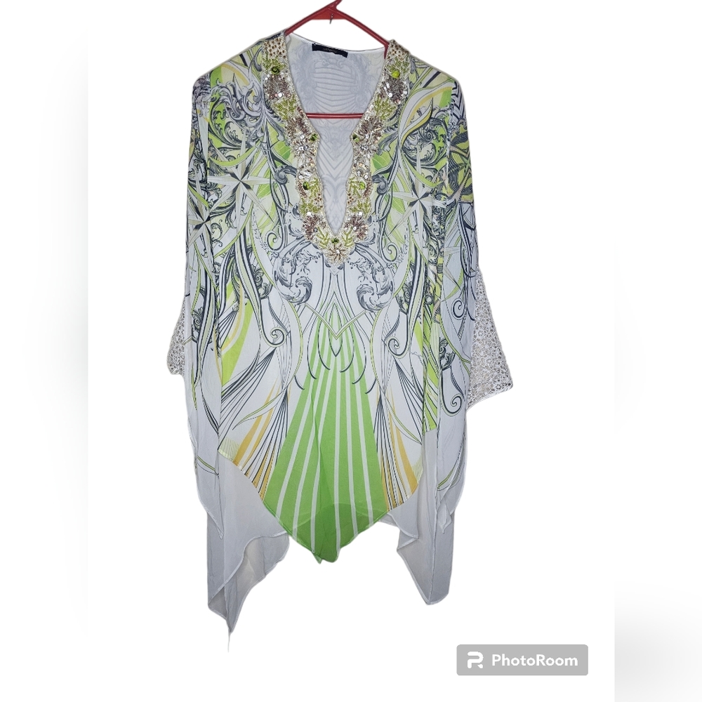 Genese women's white green gray yellow outfit top and bottom size 40/ M